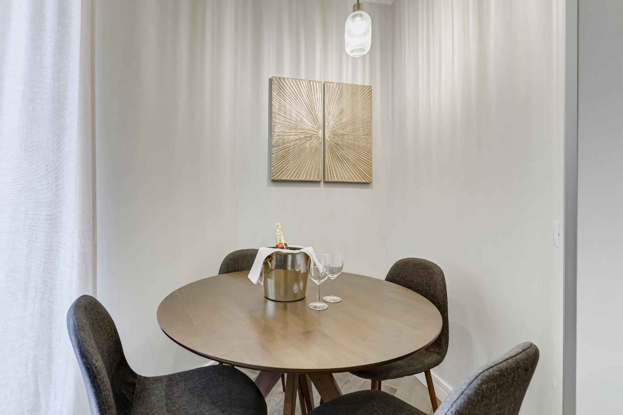 Trastevere-Royal Orchid Apartment Rome Bagian luar foto